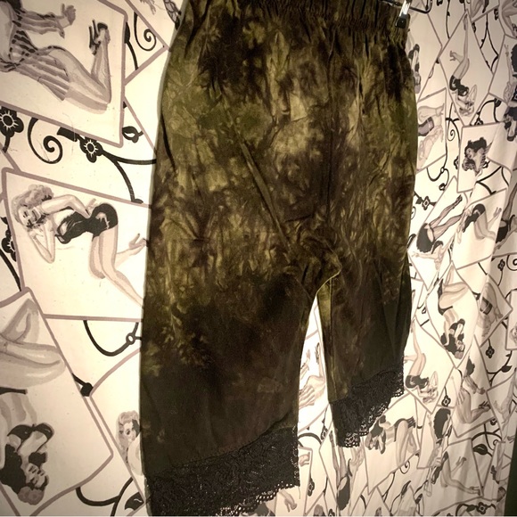 Tie Dye Bike Shorts - Picture 4 of 4